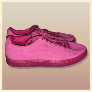 Puma Bright Pink Womens sneaker shoes sz 7